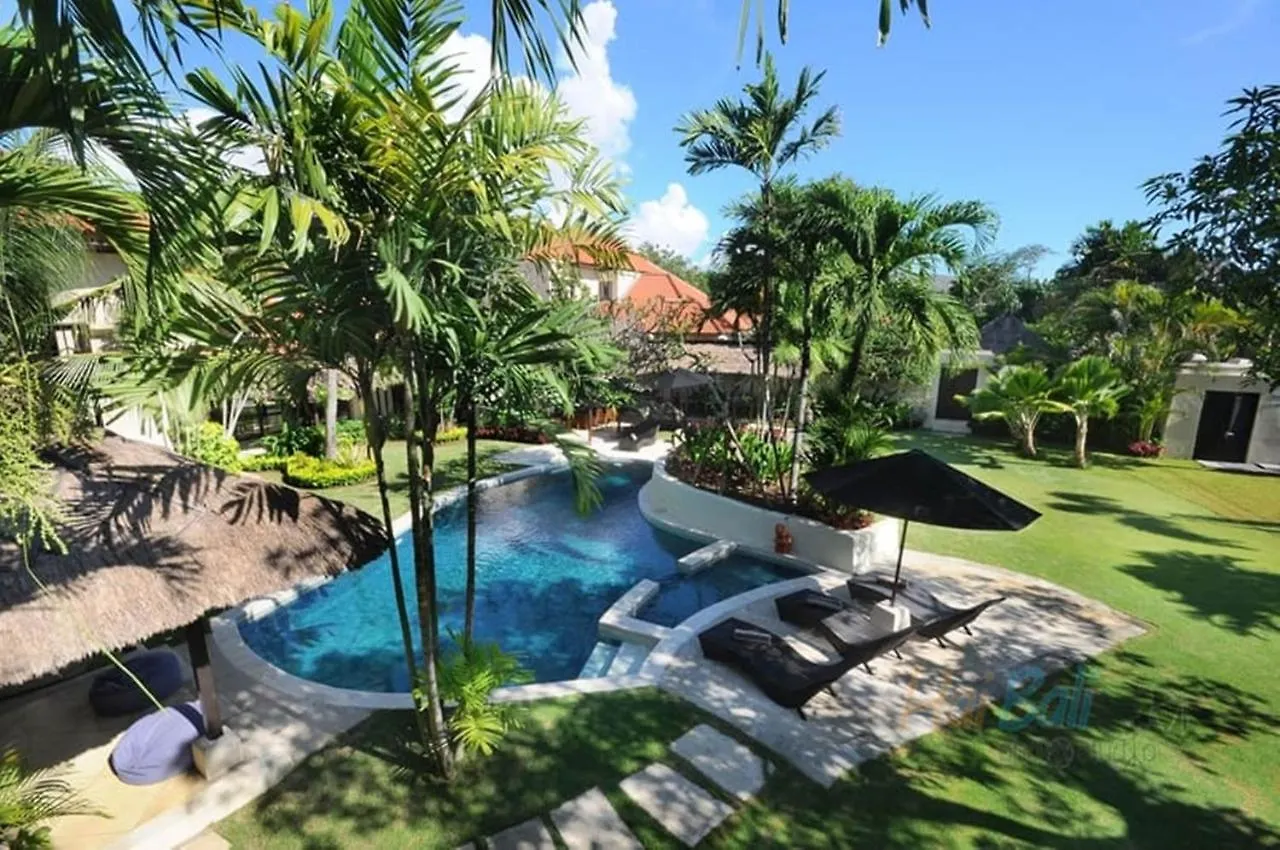Villa Seminyak William Indonesia